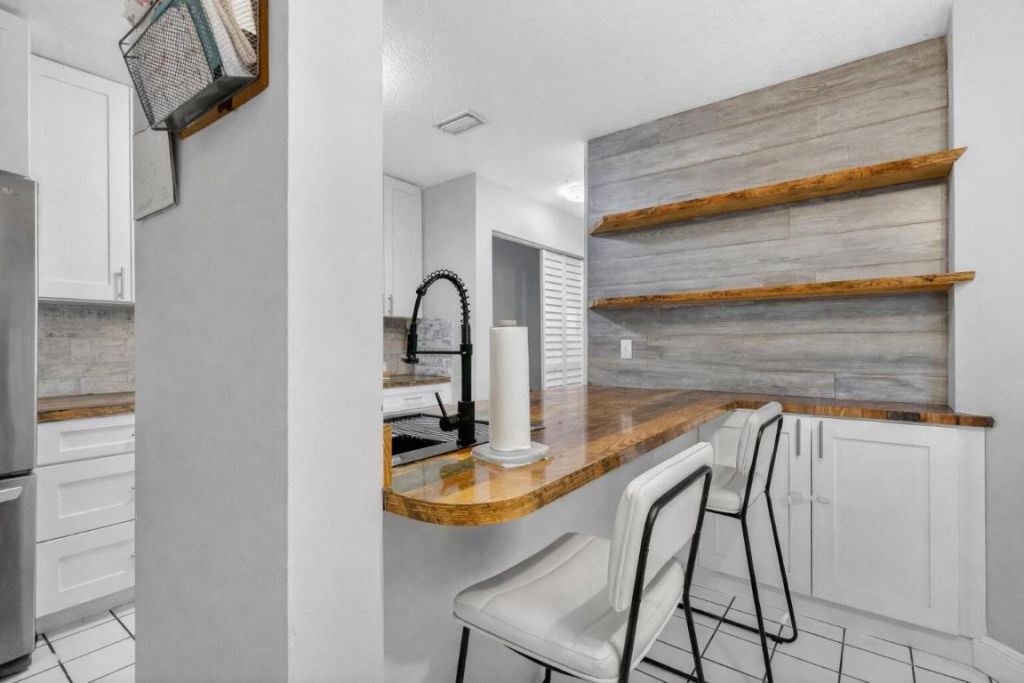 12228 Sag Harbor Court, Unit 2, Wellington, FL 33414 Photo