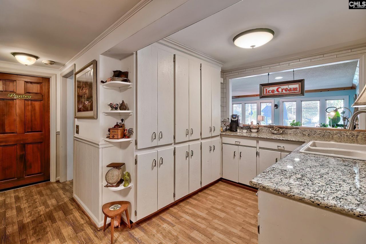 124 Shannon Drive  Photo 11