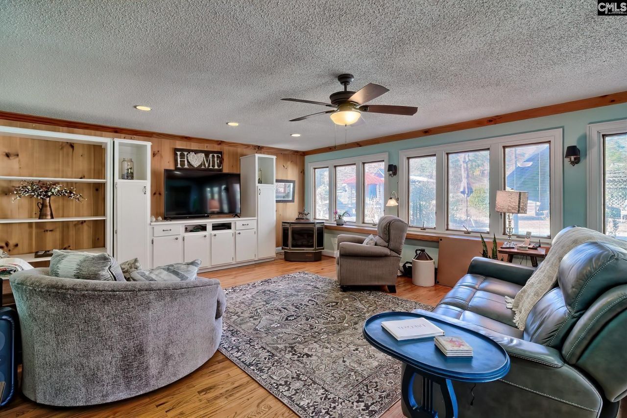 124 Shannon Drive  Photo 15