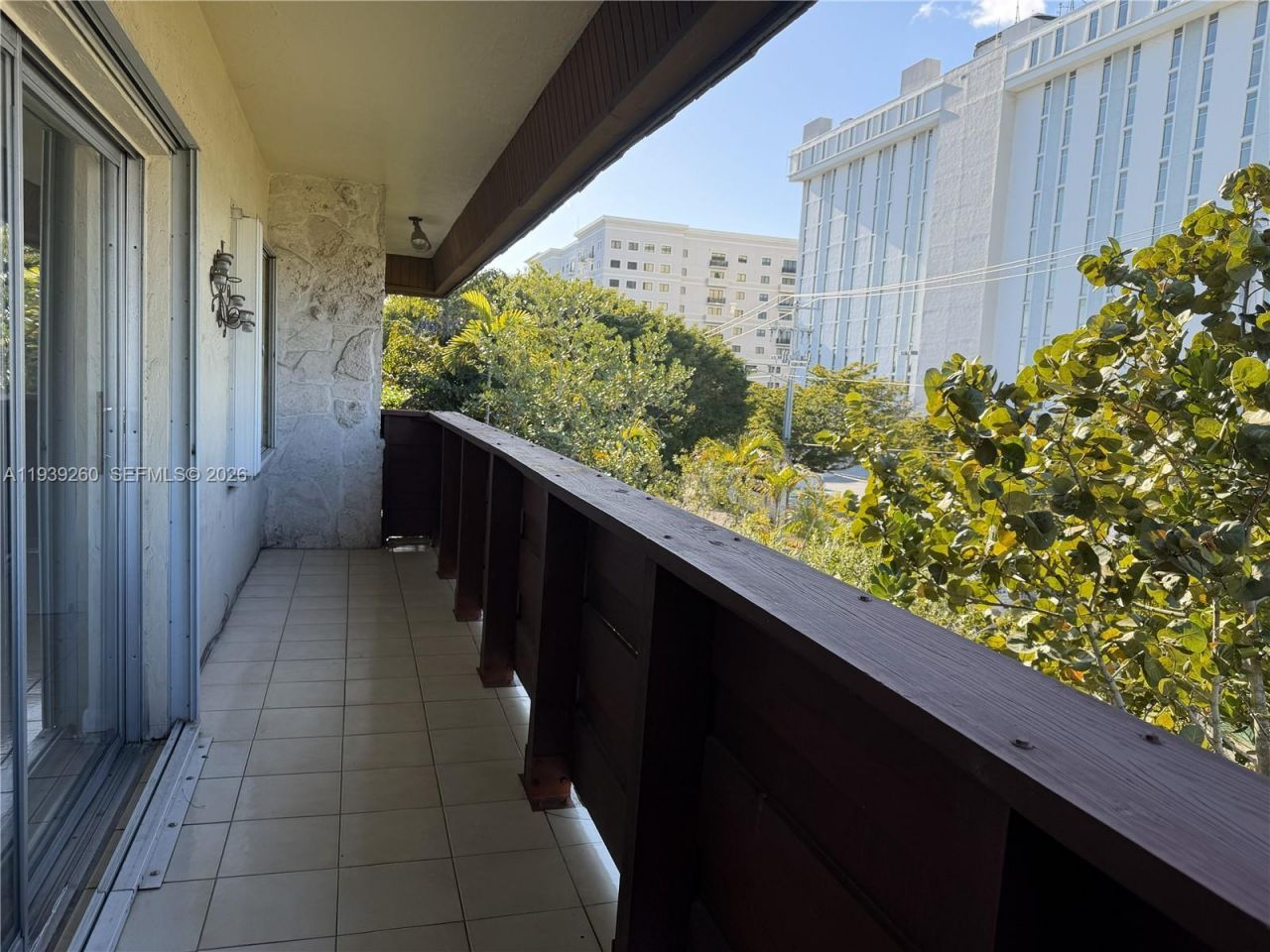 1205 Mariposa Ave , Unit 413, Coral Gables, FL 33146 Photo
