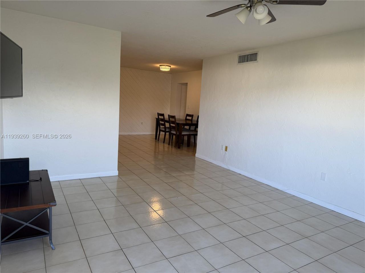 1205 Mariposa Ave , Unit 413, Coral Gables, FL 33146 Photo