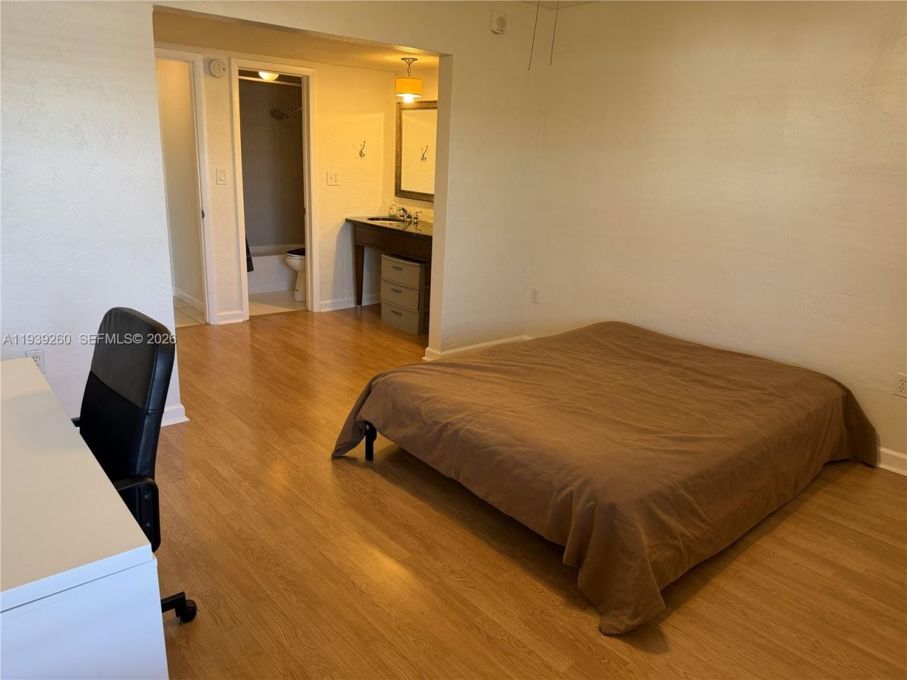 1205 Mariposa Ave , Unit 413, Coral Gables, FL 33146 Photo