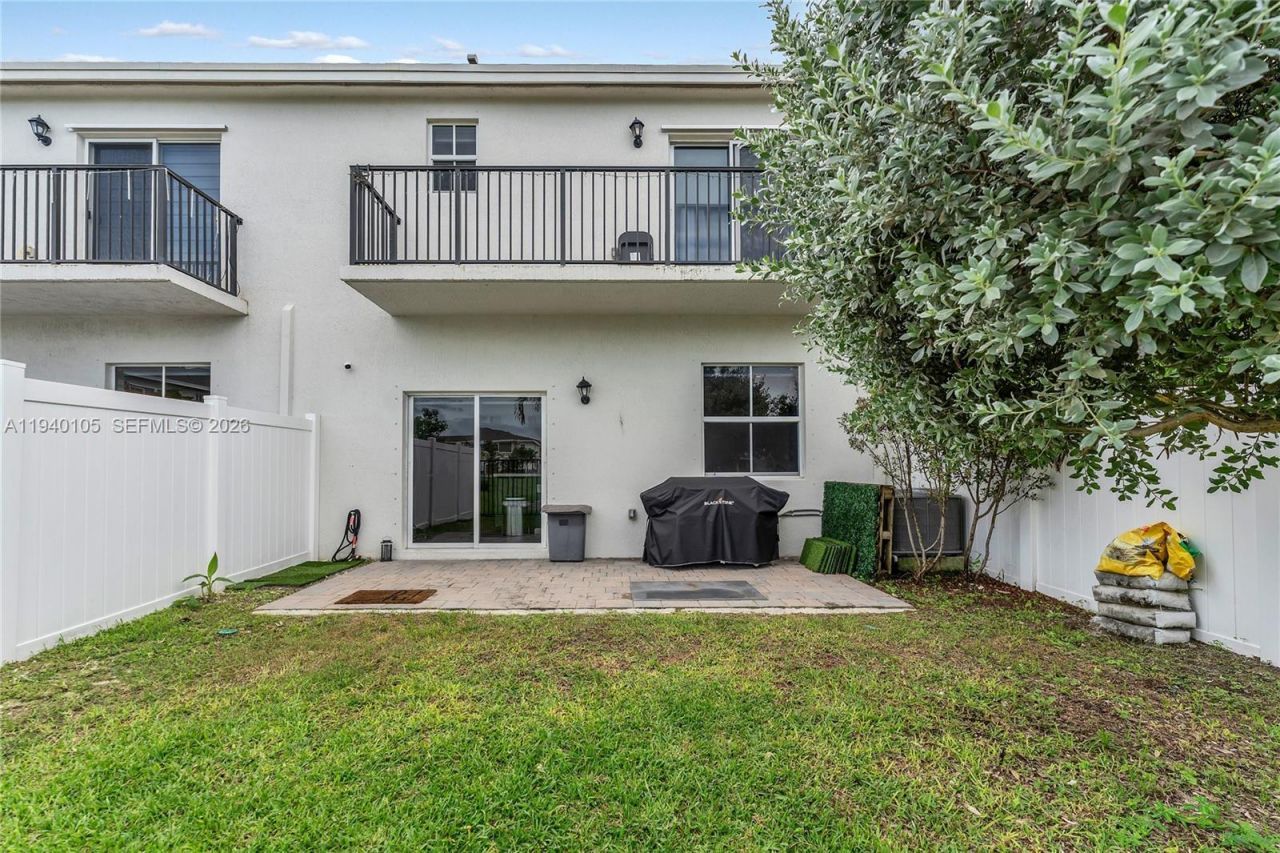 805 SE 18th St, Unit 805, Homestead, FL 33034 Photo