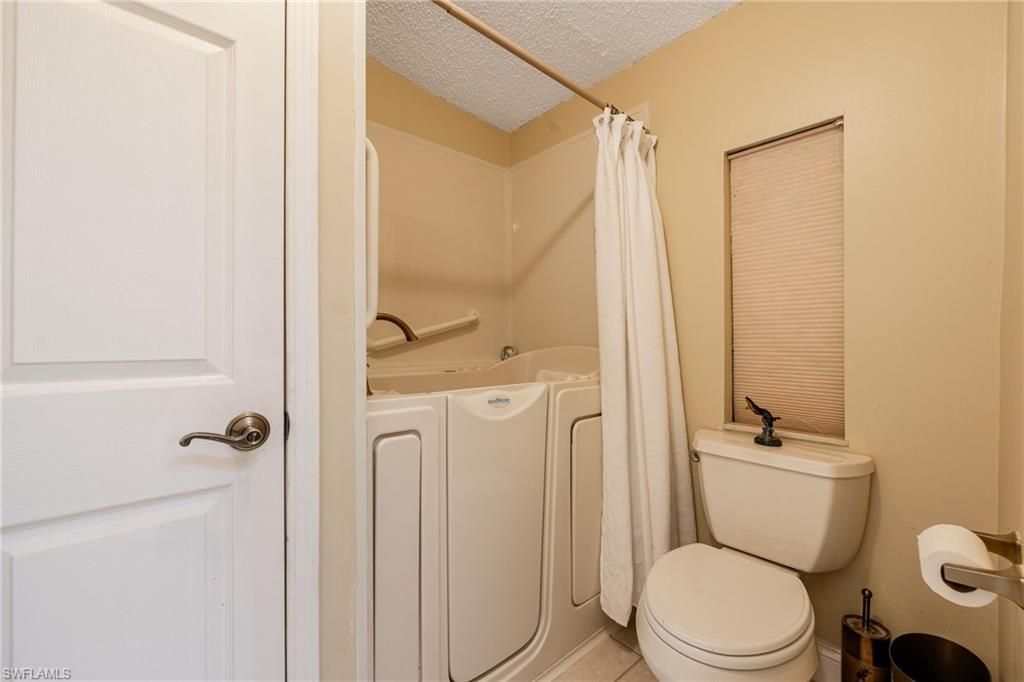 19675 Eagle Trace Ct, North Fort Myers, FL 33903 Photo