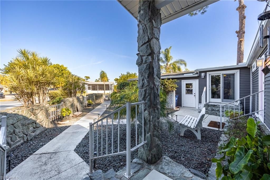 19675 Eagle Trace Ct, North Fort Myers, FL 33903 Photo