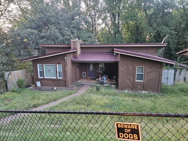 3910 Bond Drive, Kingsport, TN 37664