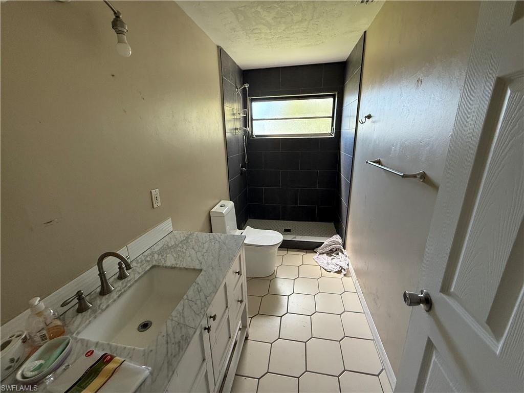 4930 Orange Grove Blvd, North Fort Myers, FL 33903 Photo