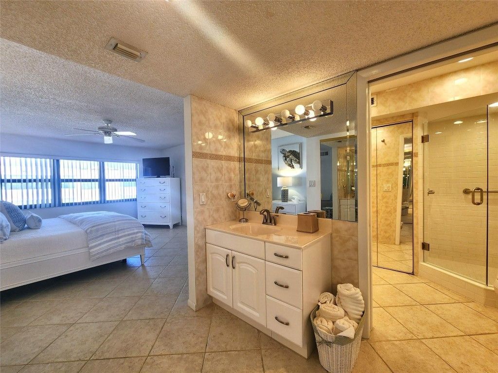330 SE 20th Avenue, Unit 506, Deerfield Beach, FL 33441 Photo
