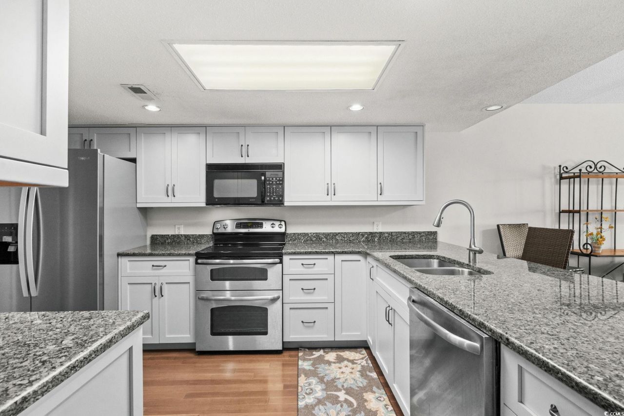 4440 Nassau Ct. Photo 14