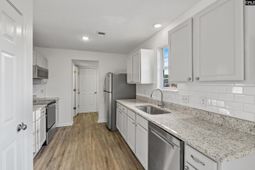 206 Denby Circle photo 4