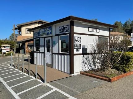 2864 Ray Lawyer Dr, Placerville, CA 95667 Photo