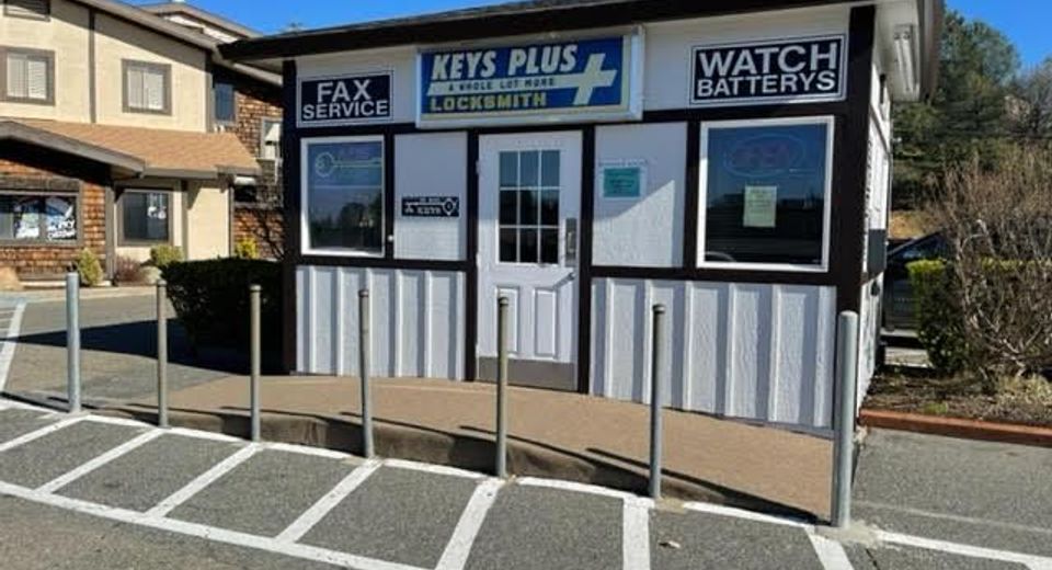 2864 Ray Lawyer Dr #100, Unit 100, Placerville, CA 95667 Photo