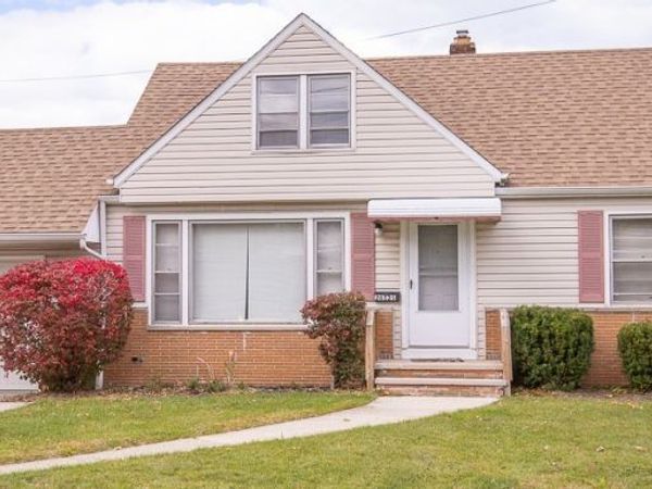 28525 Lakeshore Boulevard, Willowick, OH 44095