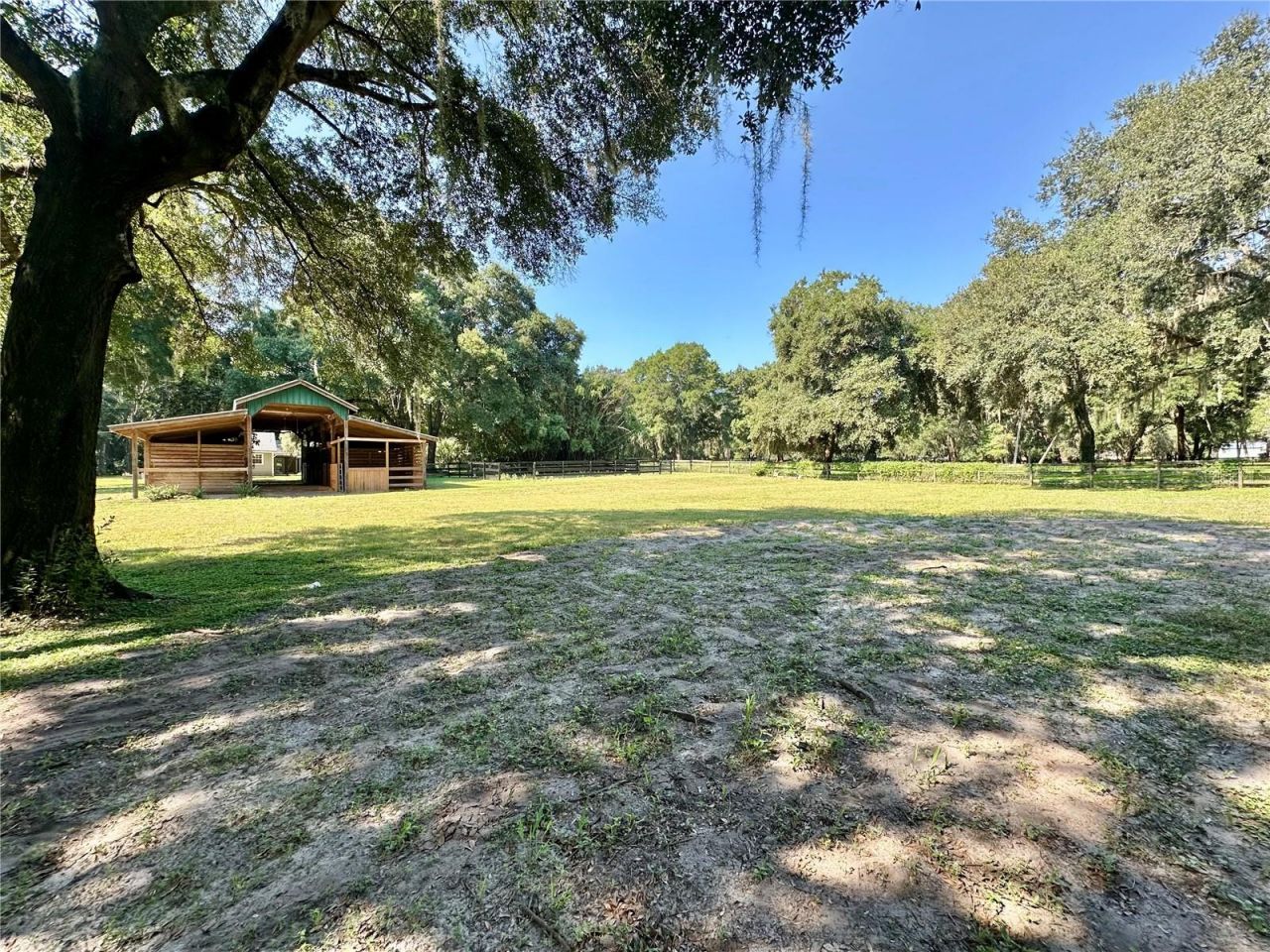 5625 NW 193rd Lane, Orange Lake, FL 32681 Photo