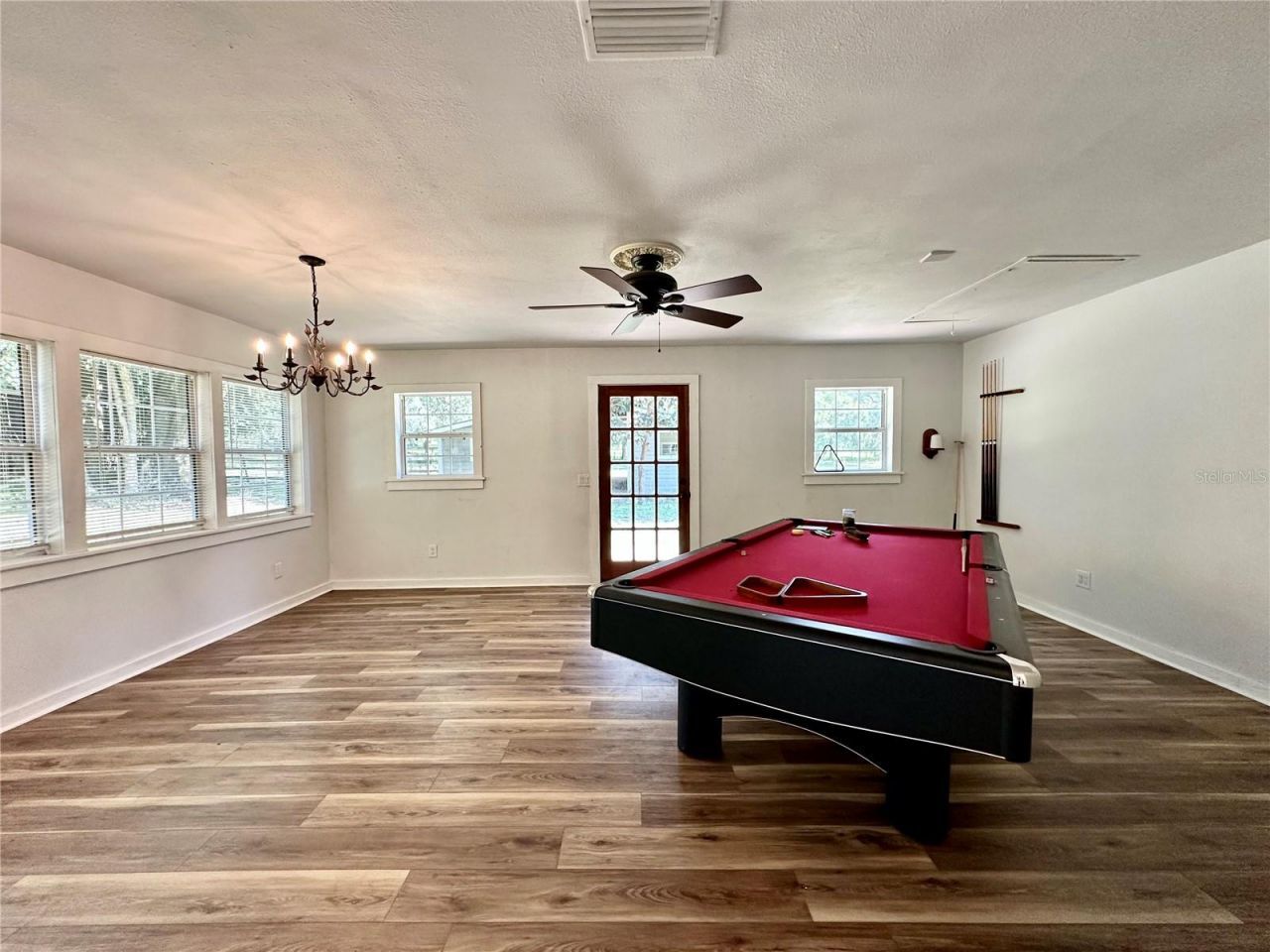 5625 NW 193rd Lane, Orange Lake, FL 32681 Photo