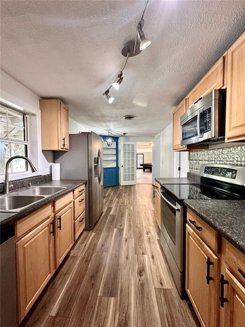 5625 NW 193rd Lane, Orange Lake, FL 32681 Photo