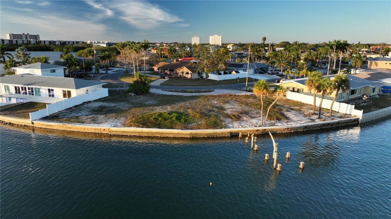 1503 Sea Gull Drive S, Saint Petersburg, FL 33707 Photo