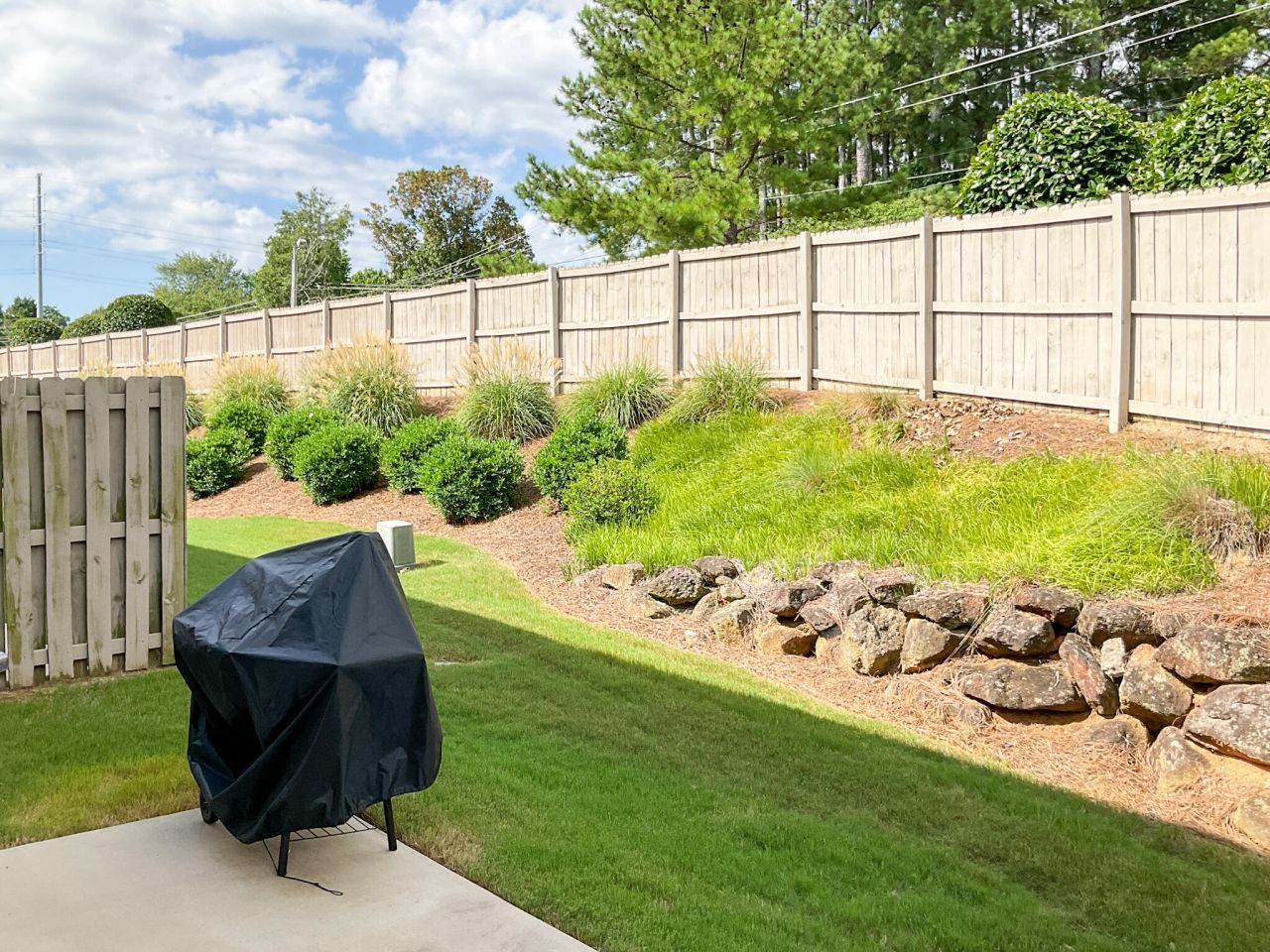 200 Willow Button Drive Photo 4