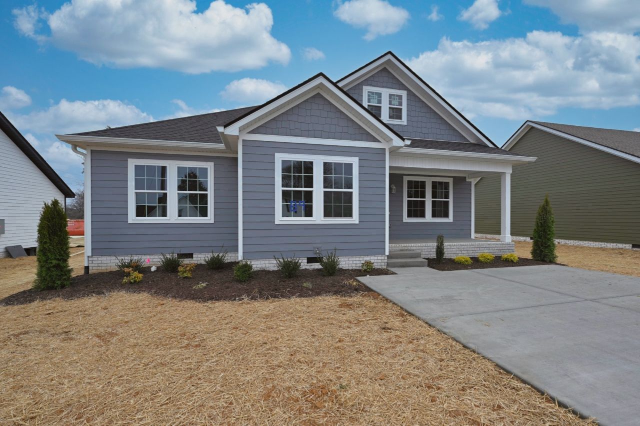 89 Plumlee Dr, Hendersonville, TN 37075 Main Photo