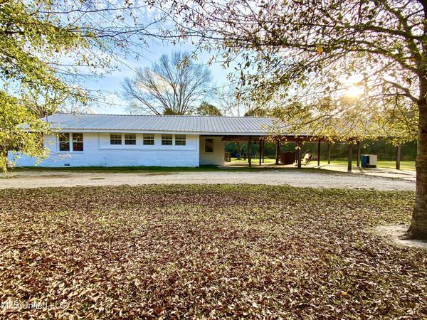 2498 S Highway 43, Picayune, MS 39466