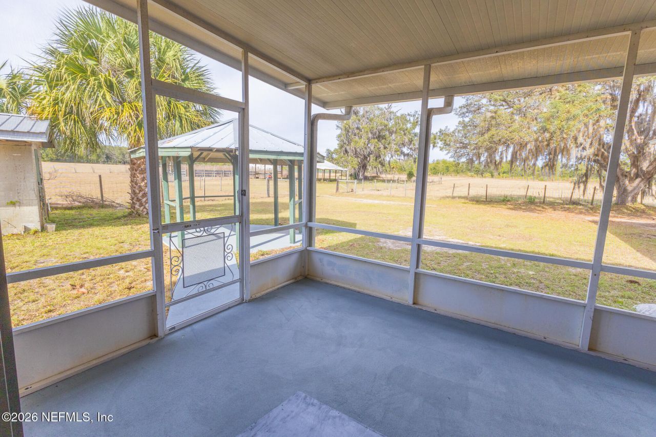 401 Pleasant Street, Pomona Park, FL 32181 Photo