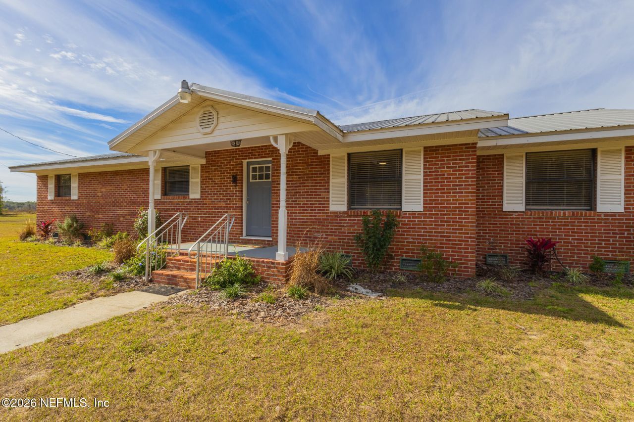 401 Pleasant Street, Pomona Park, FL 32181 Photo