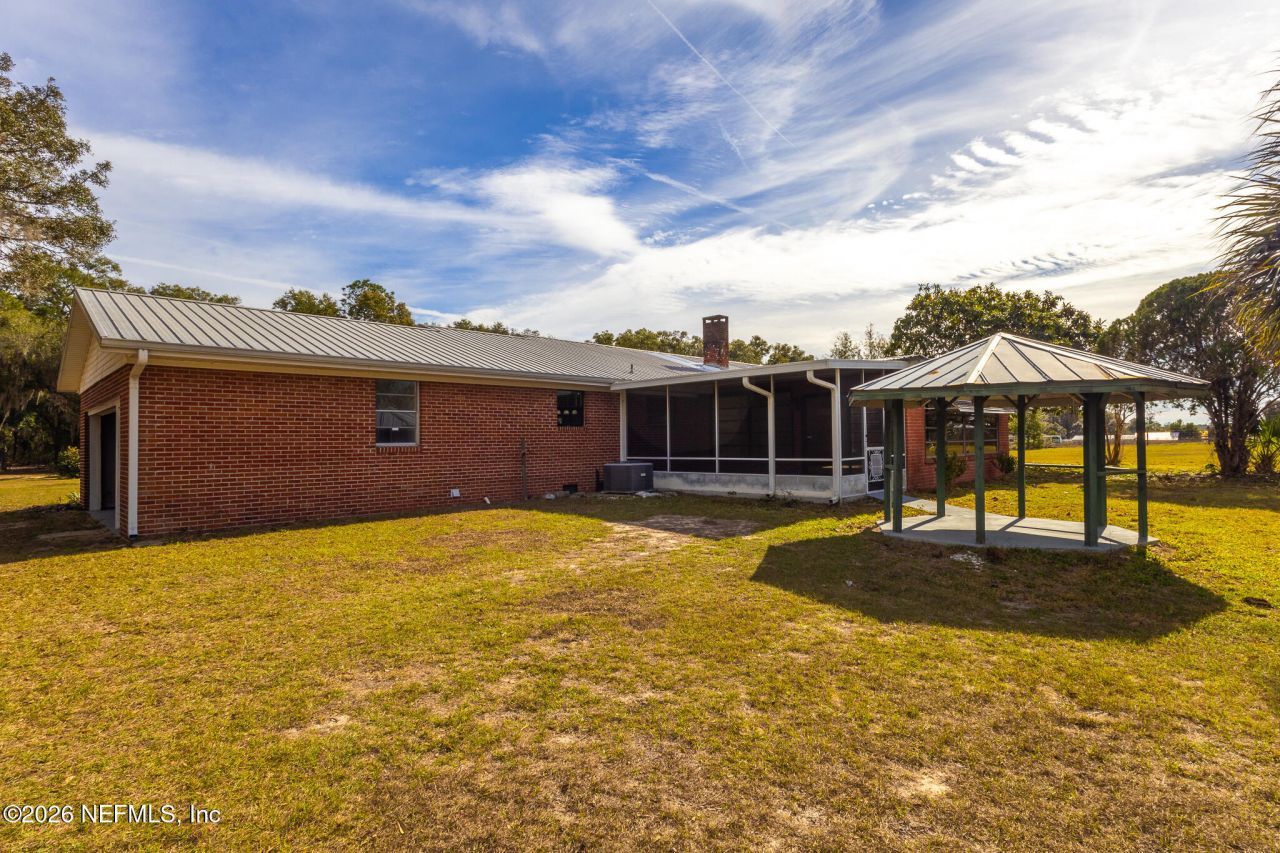 401 Pleasant Street, Pomona Park, FL 32181 Photo