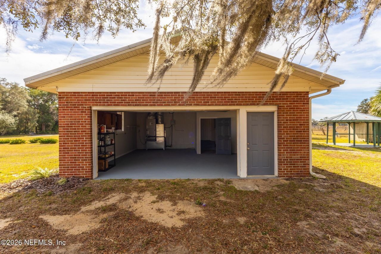 401 Pleasant Street, Pomona Park, FL 32181 Photo