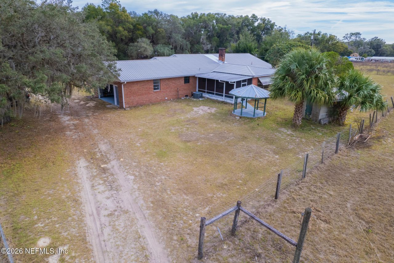 401 Pleasant Street, Pomona Park, FL 32181 Photo