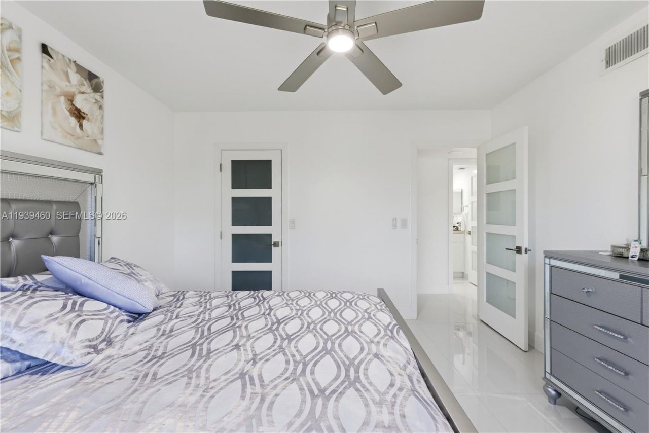 250 S Hollybrook Ter, Unit 306, Pembroke Pines, FL 33025 Photo