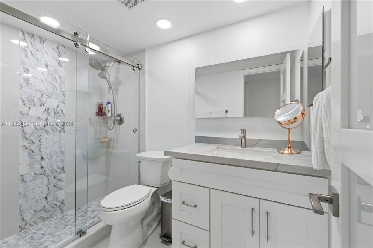 250 S Hollybrook Ter, Unit 306, Pembroke Pines, FL 33025 Photo