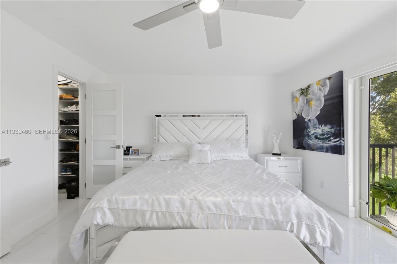 250 S Hollybrook Ter, Unit 306, Pembroke Pines, FL 33025 Photo