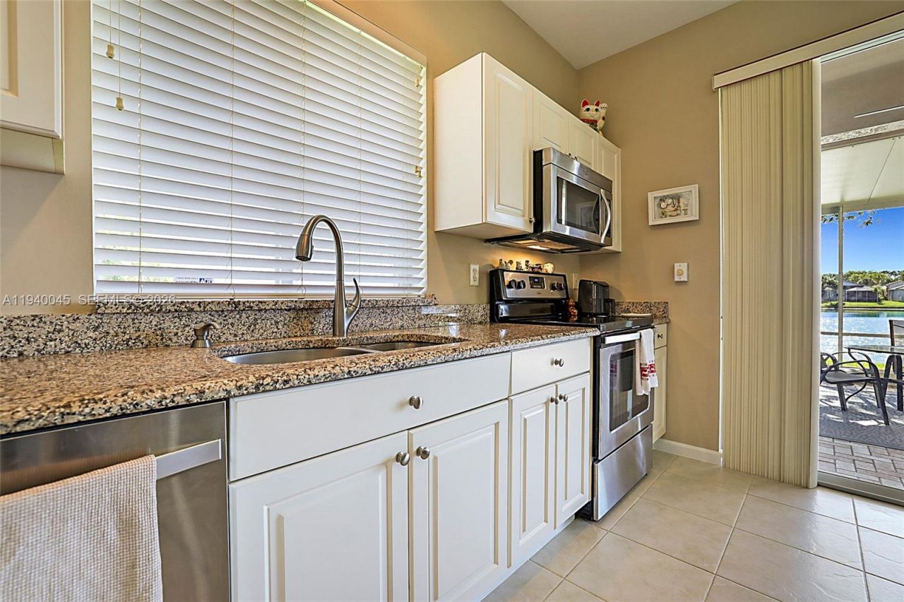 2687 Clipper Cir, West Palm Beach, FL 33411 Photo