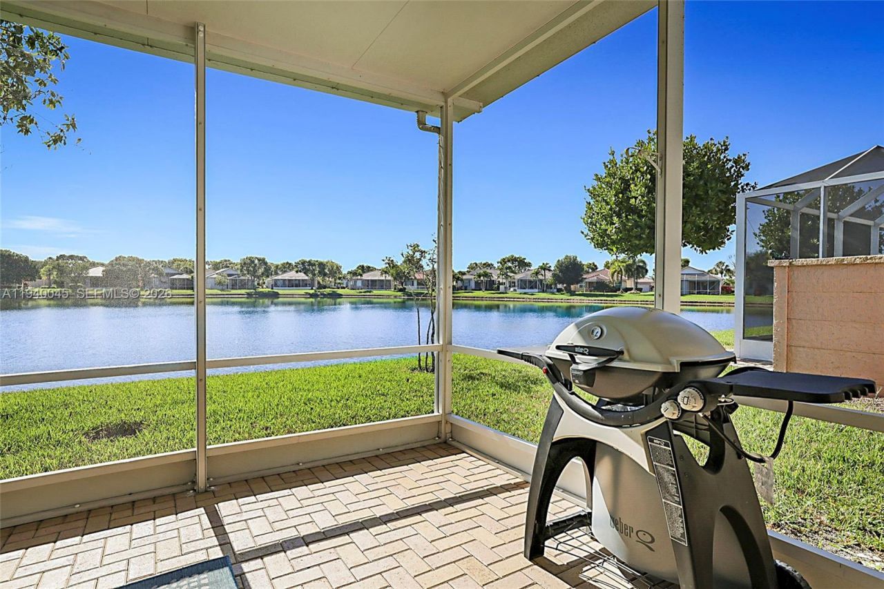 2687 Clipper Cir, West Palm Beach, FL 33411 Photo