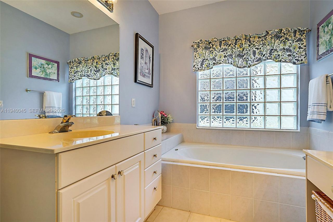 2687 Clipper Cir, West Palm Beach, FL 33411 Photo