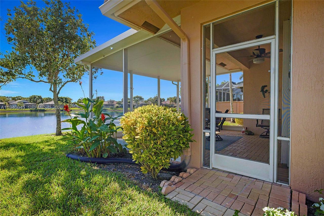 2687 Clipper Cir, West Palm Beach, FL 33411 Photo