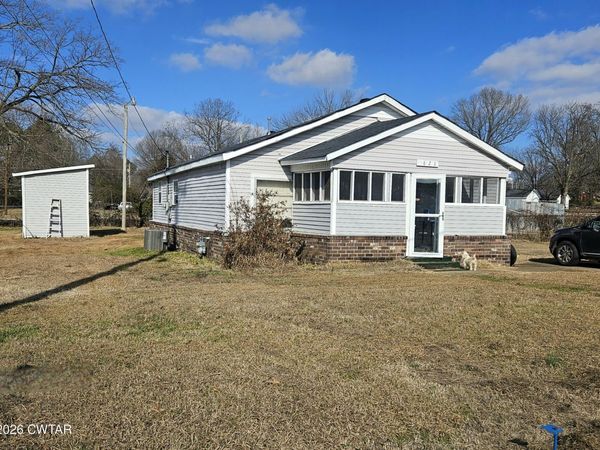 621 Etheridge Street , Humboldt, TN 38343