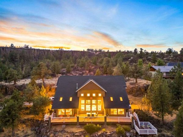 2483 NW Century Drive, Prineville, OR 97754