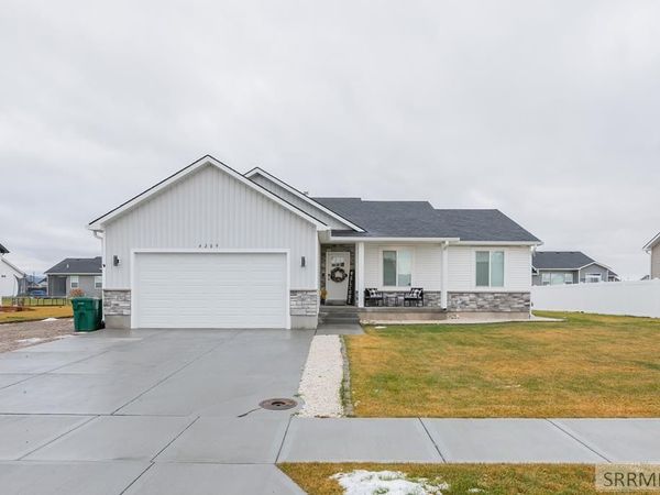 4209 N Catalina Avenue, IDAHO FALLS, ID 83401