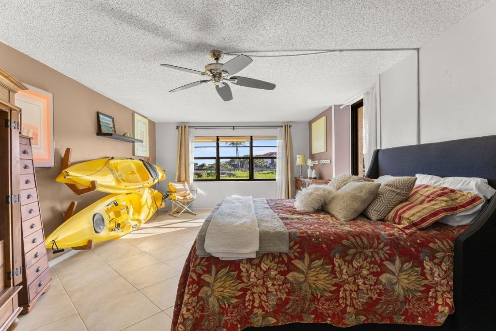 7020 Half Moon Cir, Unit 105, Hypoluxo, FL 33462 Photo