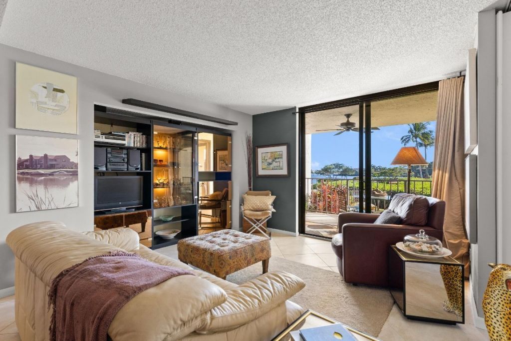 7020 Half Moon Cir, Unit 105, Hypoluxo, FL 33462 Photo