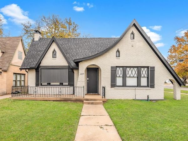 3257 Greene Avenue, Fort Worth, TX 76109