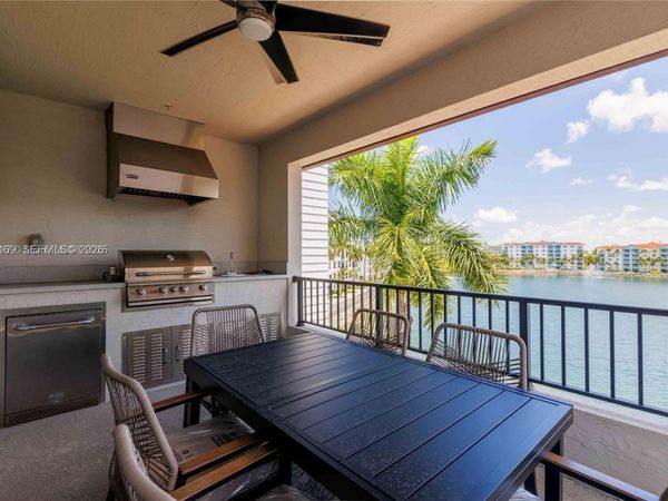 4714 NW 84th Ct, Unit 4714, Doral, FL 33166