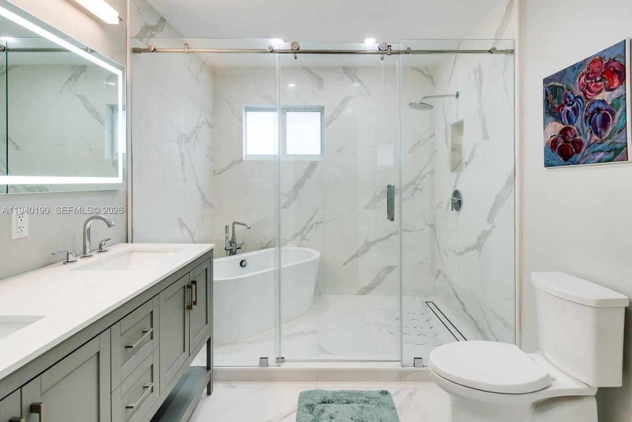 1551 Ancona Ave, Coral Gables, FL 33146 Photo