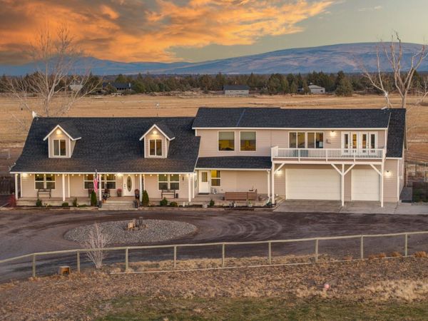 24605 Dodds Road, Bend, OR 97701