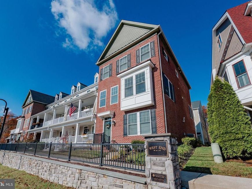 634 W End Walk, Media, PA 19063 Main Photo