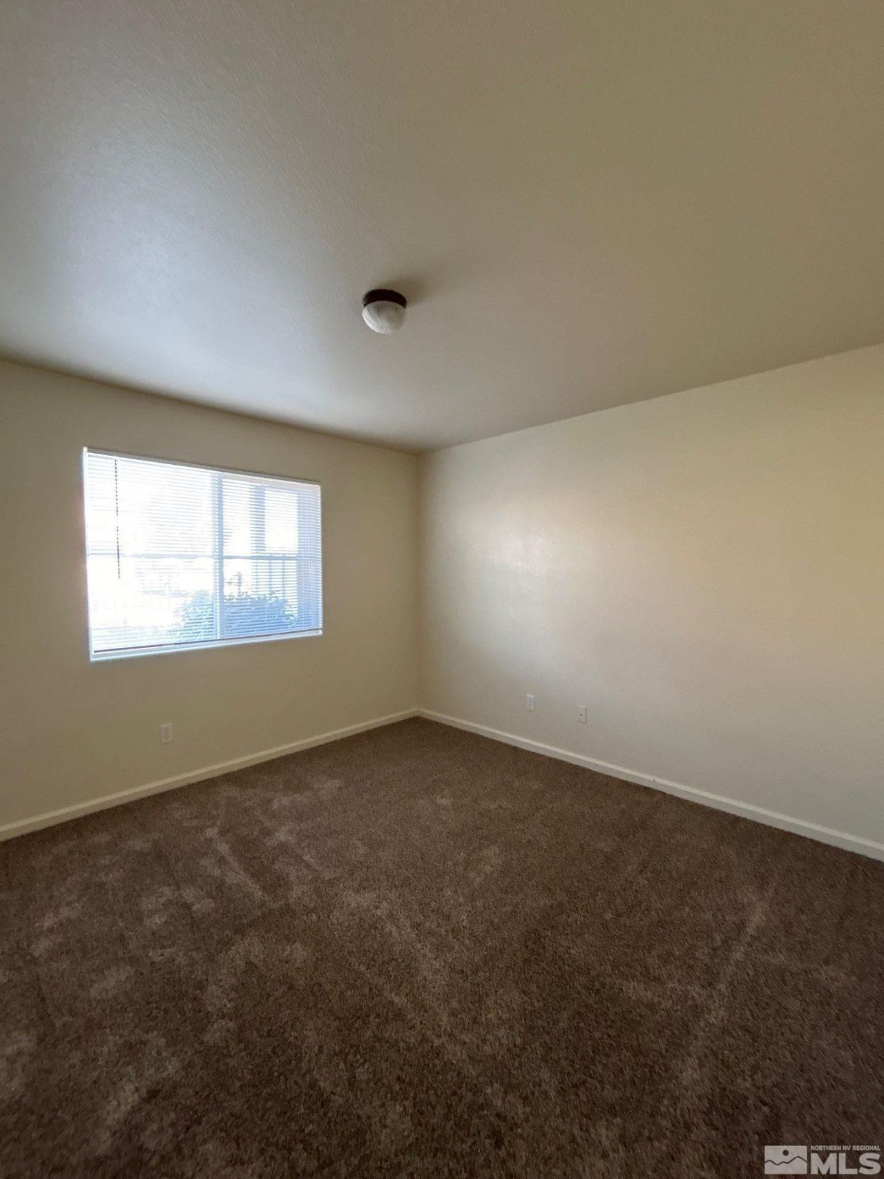 2000 Silverada Boulevard, Unit 112, Reno, NV 89512 Photo
