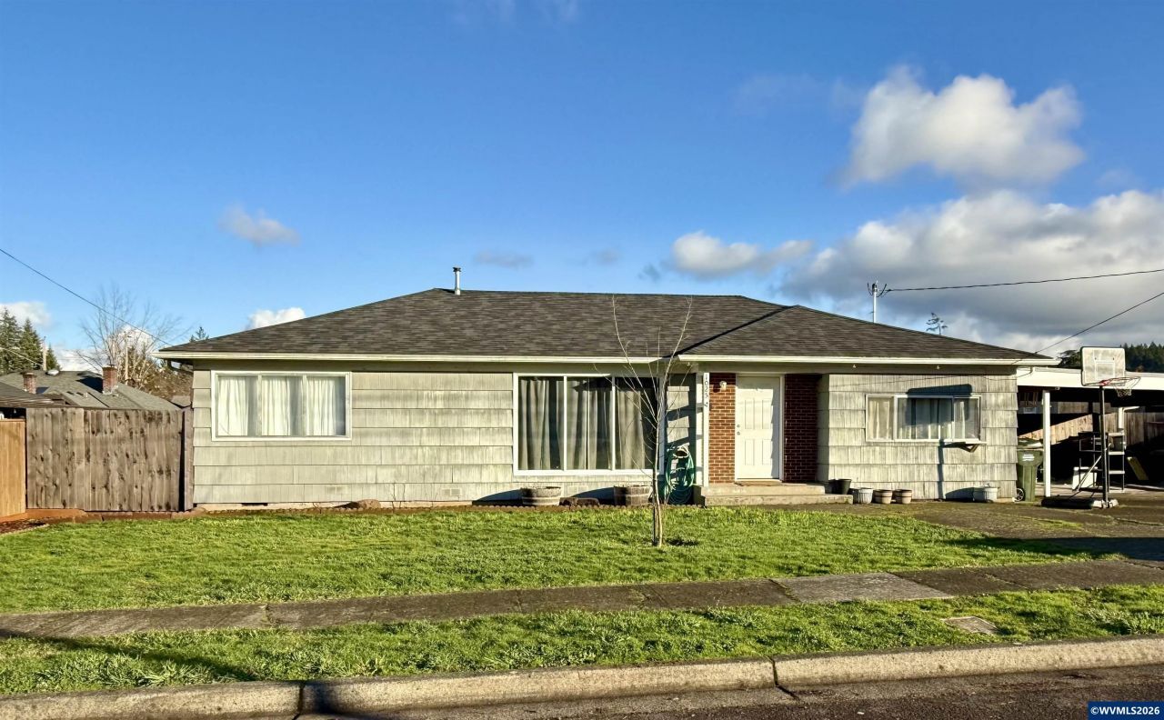 1025 2nd Av, Sweet Home, OR 97386 Main Photo