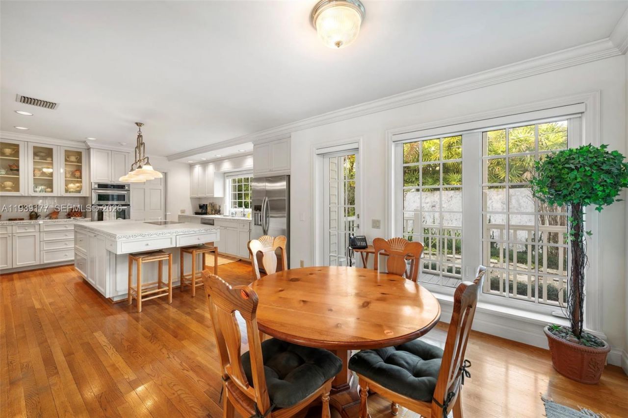 3455 S Moorings Way, Miami, FL 33133 Photo