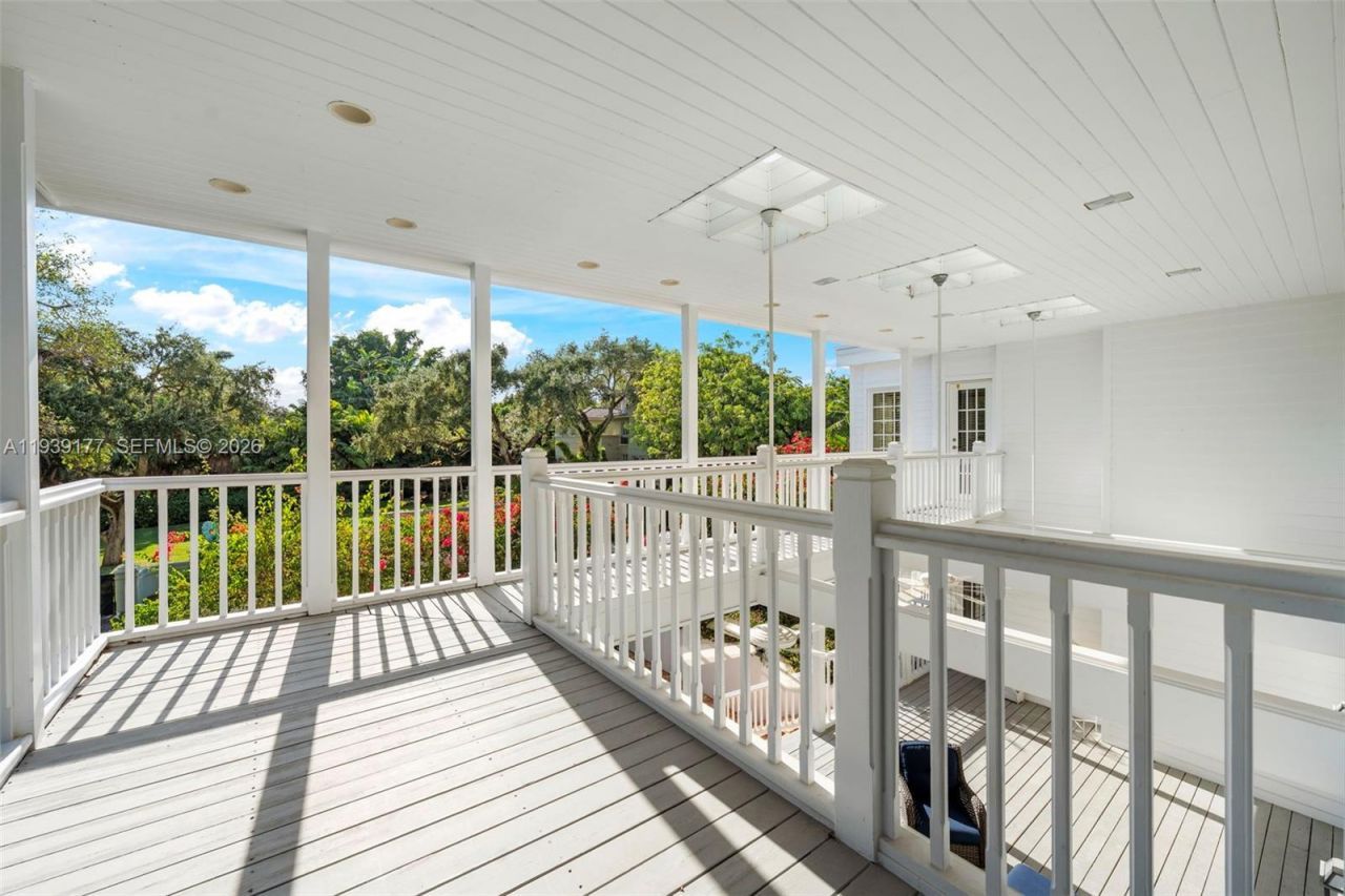 3455 S Moorings Way, Miami, FL 33133 Photo